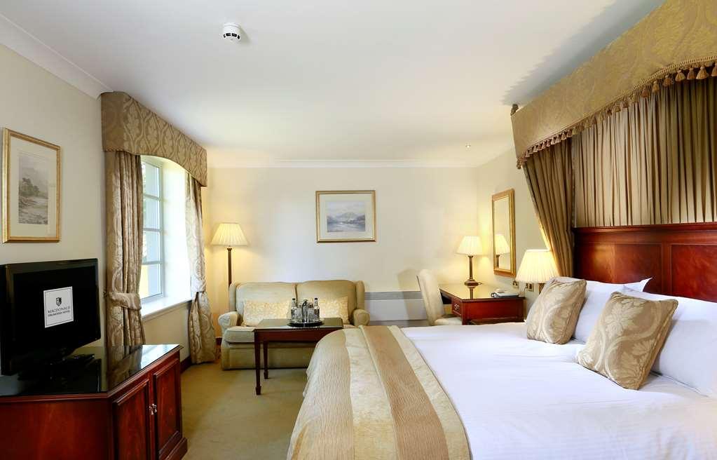 Macdonald Drumossie Hotel Inverness Room photo