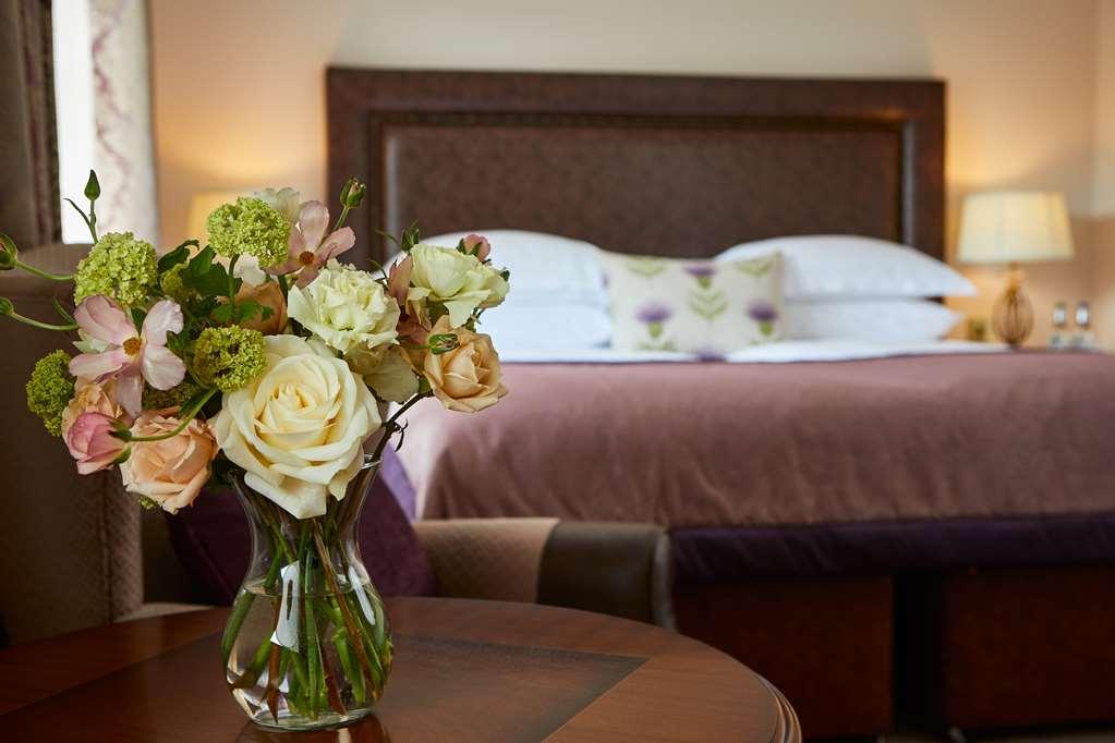 Macdonald Drumossie Hotel Inverness Room photo